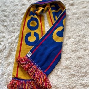 COLUMBIA SCARF